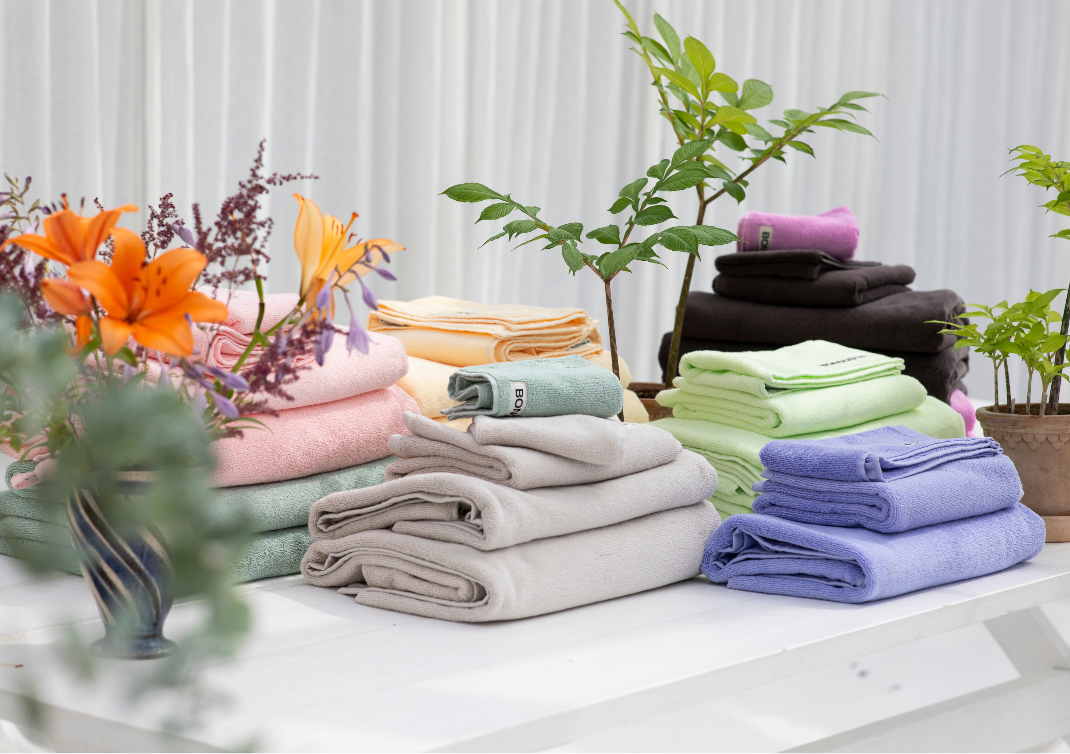 Easter Wishes & Bongusta Savings – 10% Off Colourful Essentials